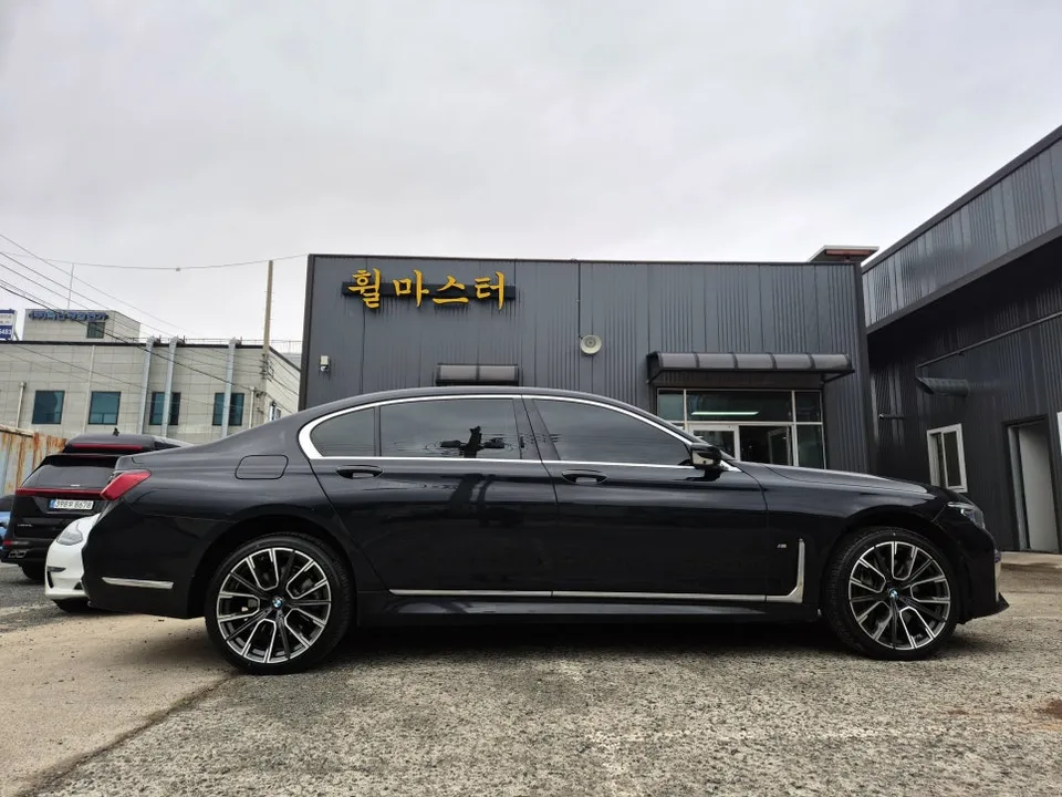 BMW 7 Series Wheel Repair & Painting Review After