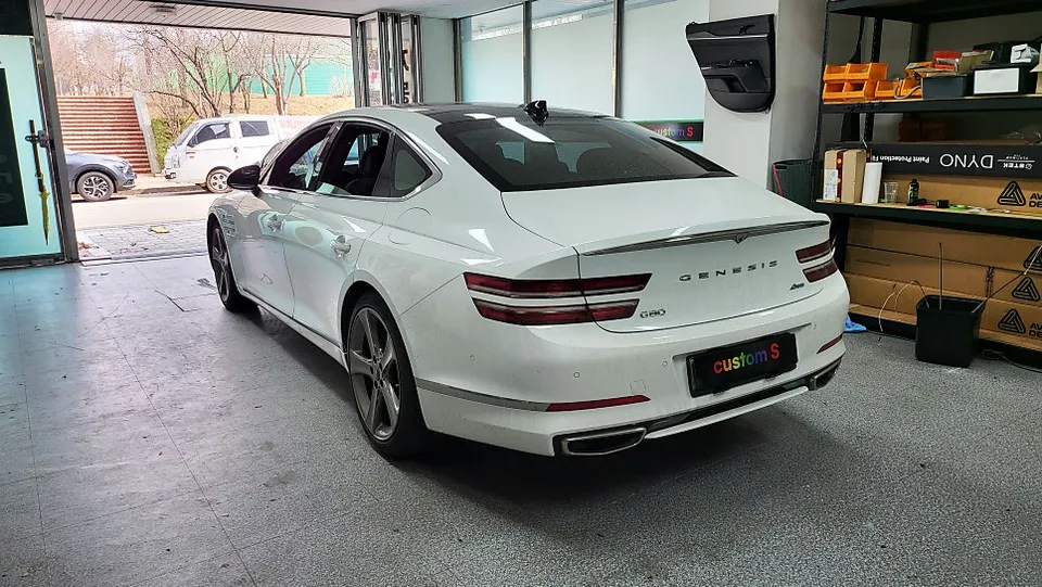 Genesis G80 RG3 ambient lighting - Genesis G80 RG3 Ambient Lighting Review — Cost & Results photo 4