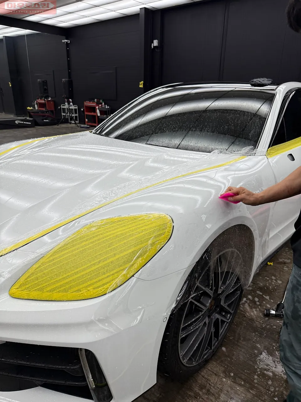 Porsche Panamera PPF施工事例|費用目安・仕上がり 施工写真 2-3