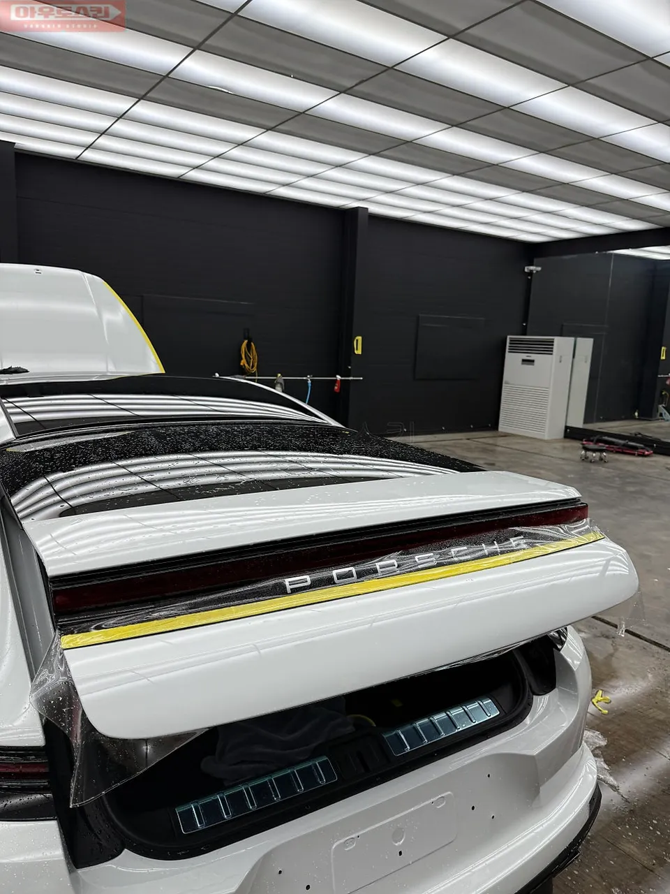 Porsche Panamera PPF施工事例|費用目安・仕上がり 施工写真 3-3