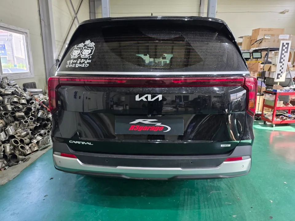 Kia Carnival Other Car Service Review — Enhanced Style photo 1