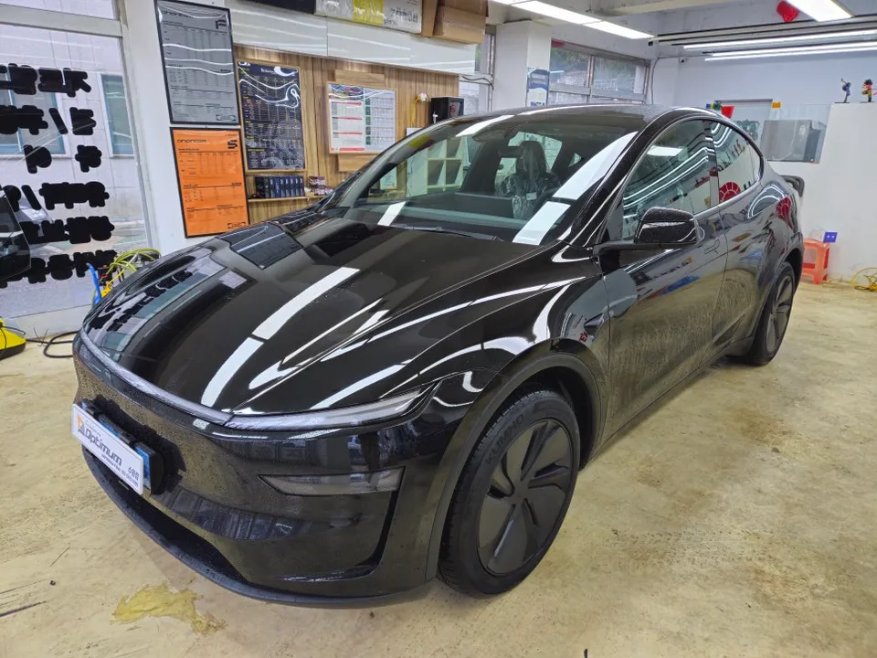 Tesla Model Y Window Tinting Review: Optimum Tint XT photo 2