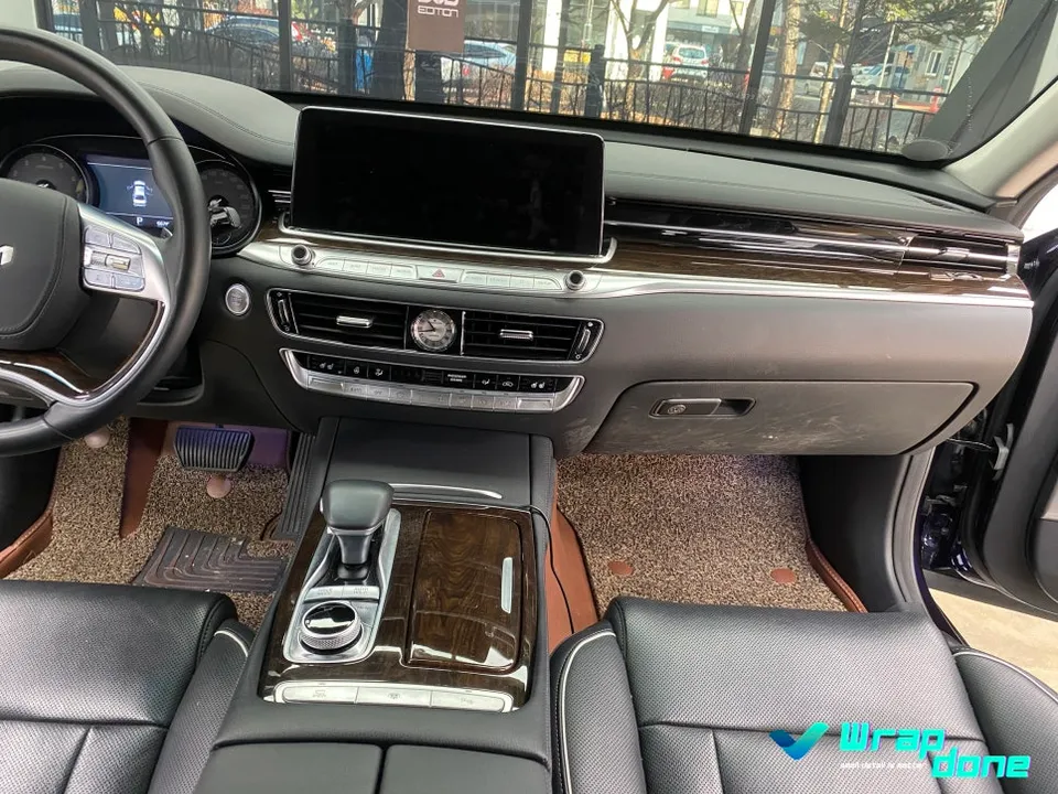 Kia K900のカーラッピング事例|内装カスタム 施工写真 2-1