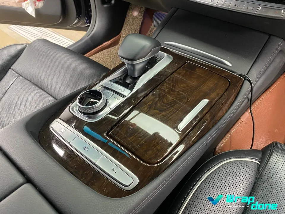Kia K900のカーラッピング事例|内装カスタム 施工写真 2-2