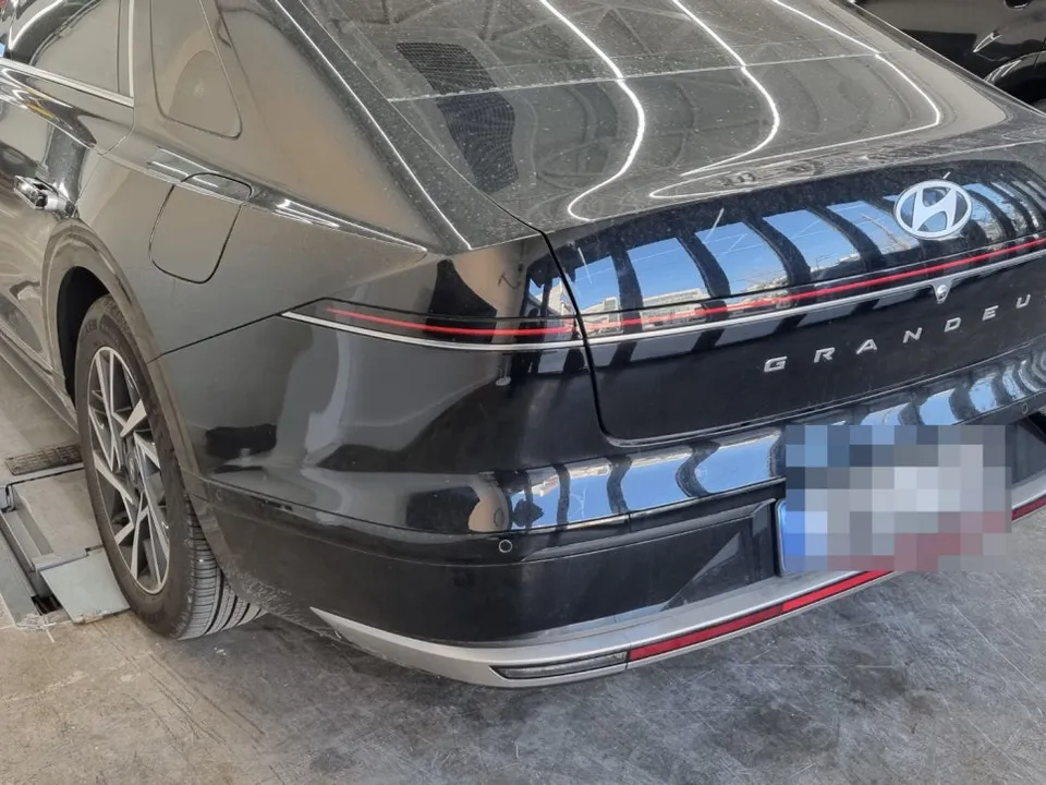 Hyundai Grandeur GN7 body kit - Hyundai Grandeur GN7 Body Kit Installation Review — Cost photo 3