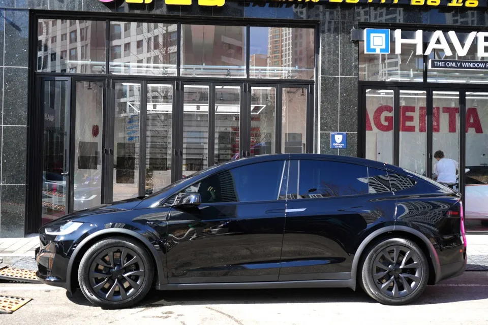 Tesla Model X New Car Package Review — Enhanced Protection