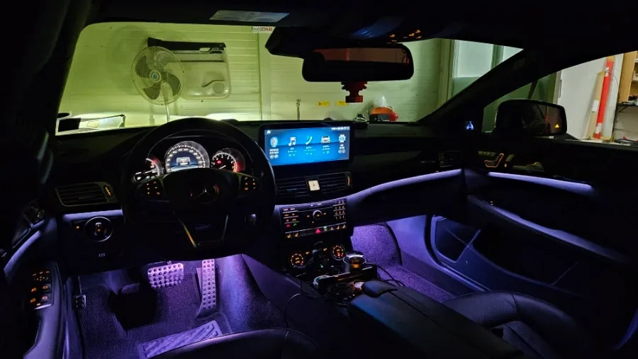 Mercedes-Benz CLS W218 ambient lighting - Mercedes-Benz CLS W218 Ambient Lighting Review: RGB Upgrade photo 6