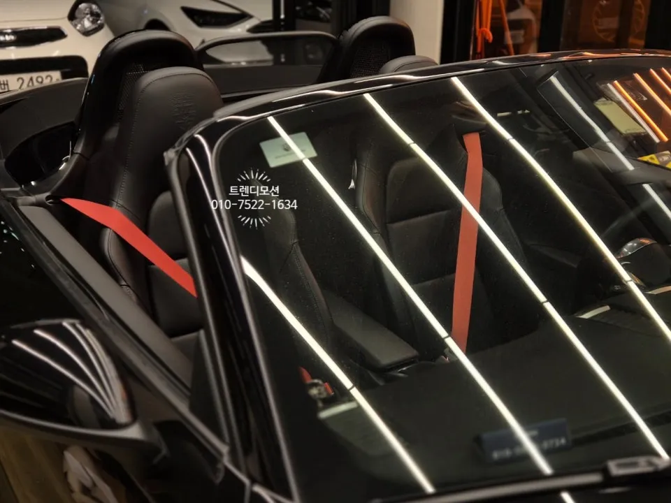 Porsche Boxster interior customization - Porsche Boxster Interior Customization Review photo 4