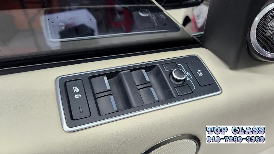Land Rover Vogue interior customization - Range Rover Vogue Interior Customization: New Switch Upgrade photo 5