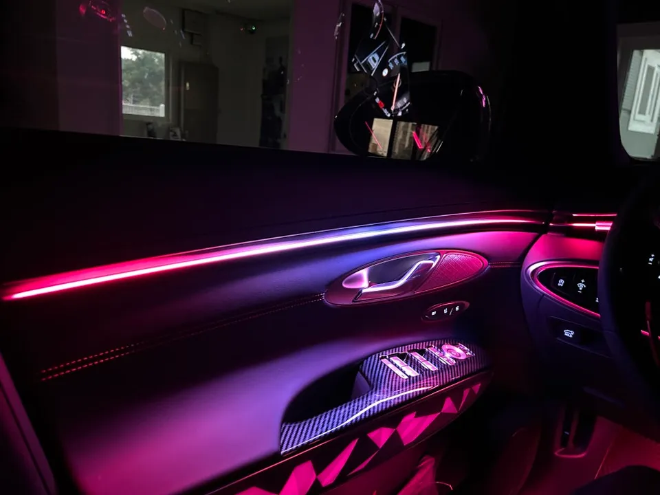 Genesis GV70 ambient lighting - Genesis GV70 Ambient Lighting Review: Enhanced Interior LEDs photo 4