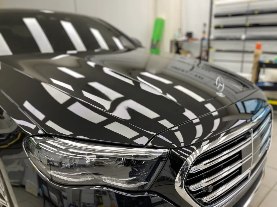メルセデス・ベンツ Eクラス W213 PPF施工事例 施工写真 3-2