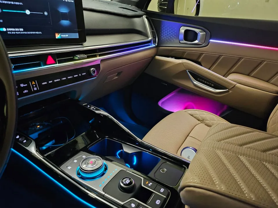 Kia Sorento ambient lighting review