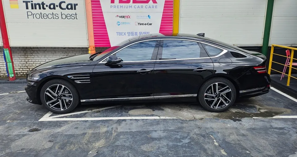Genesis G80 window tinting - Genesis G80 Window Tinting Review — Enhanced Comfort & Style photo 4