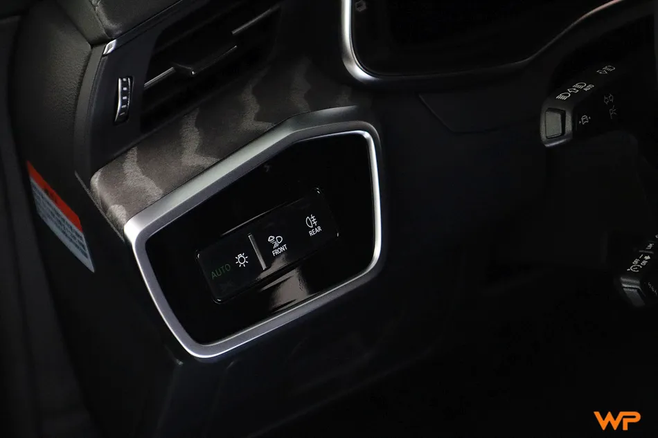 Audi A7 PPF施工事例|ヘッドライト・実費用目安 施工写真 3-2