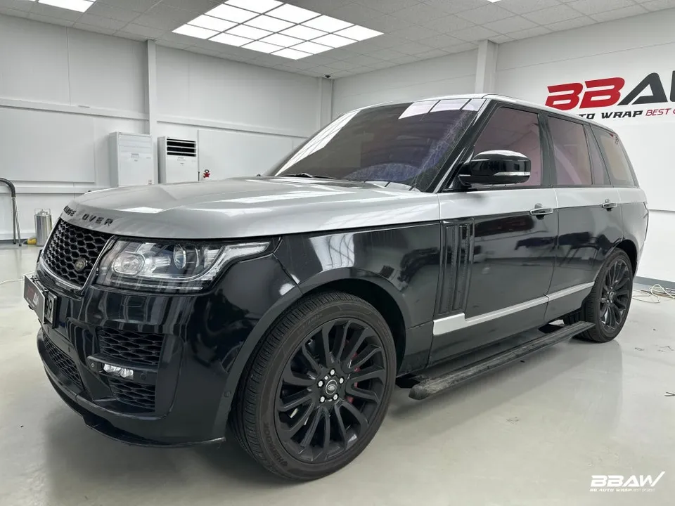 Land Rover Vogueのカーラッピング事例|クリスタルホワイトの仕上がり 施工写真 2-1