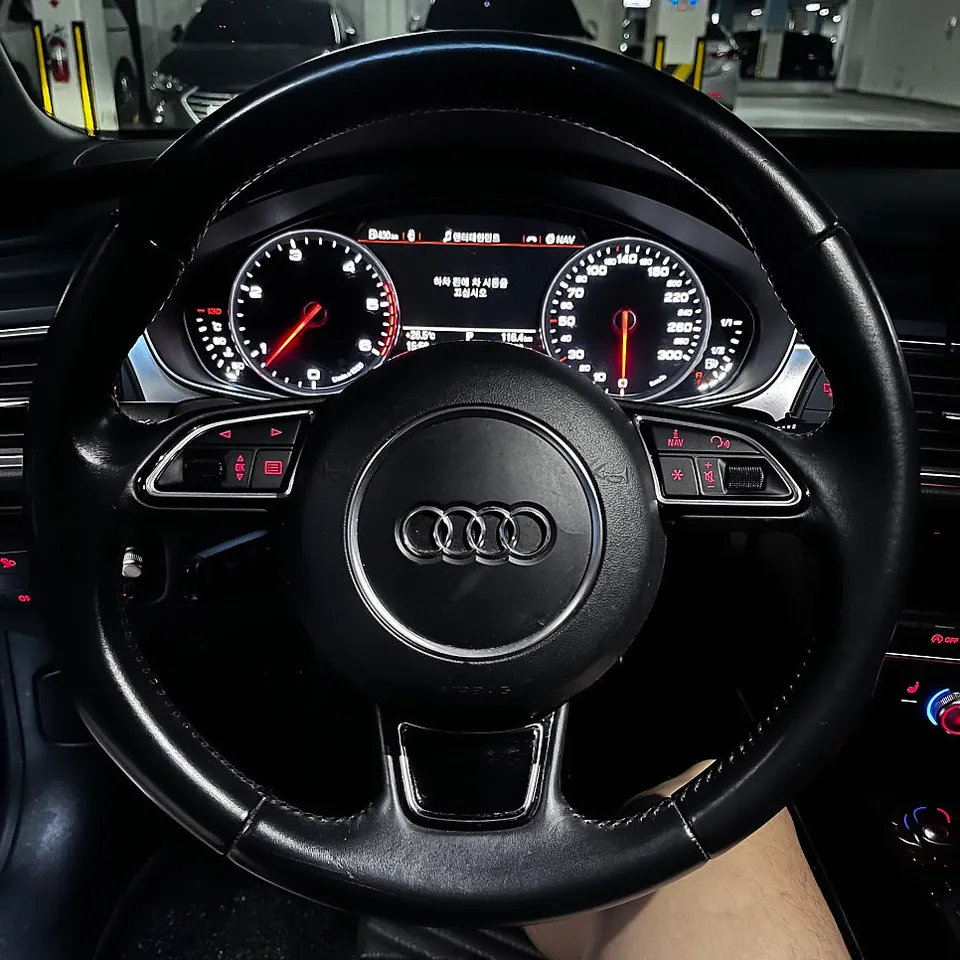 Audi A7 C7 steering wheel - Audi A7 Steering Wheel Customization Review photo 3