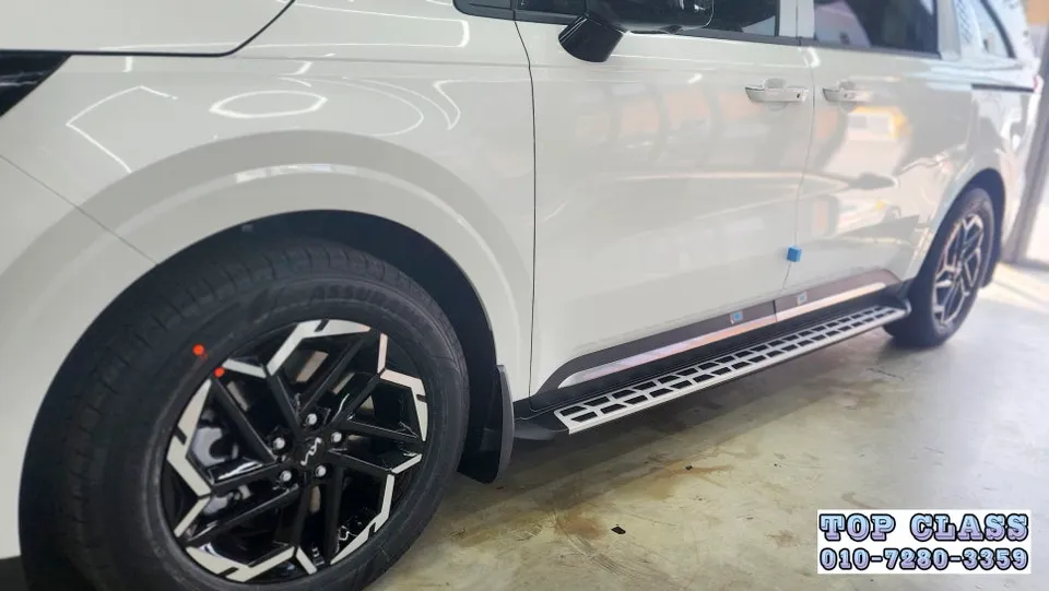 Kia Carnival KA4 body kit - Kia Carnival KA4 Body Kit Installation Review photo 4