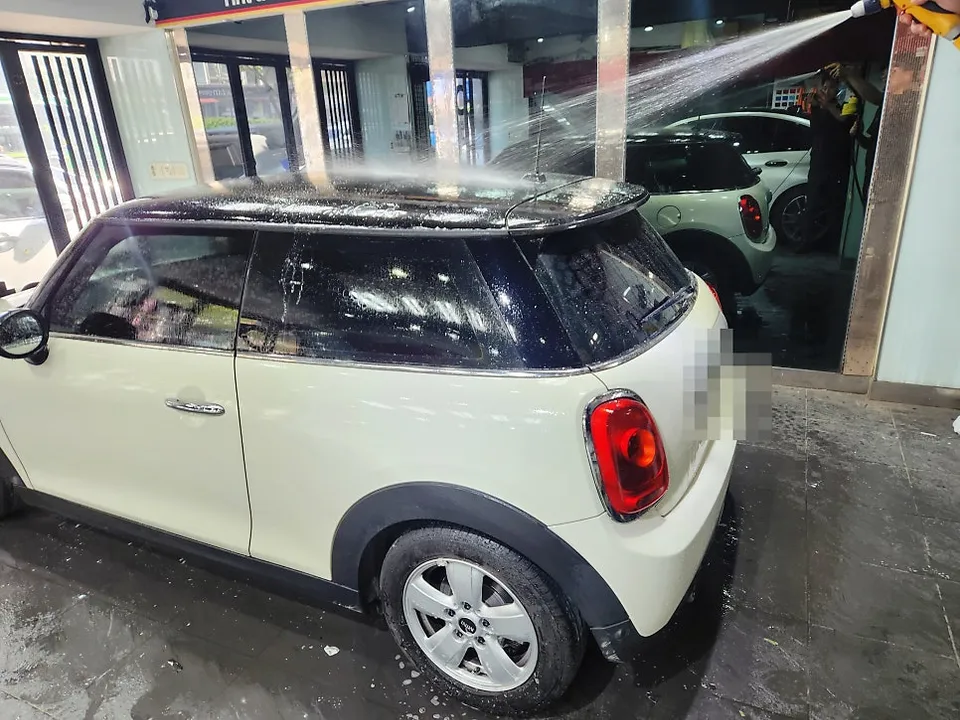 MINI MINI Cooper body repair - MINI MINI Cooper Body Repair & Painting Review — Cost & Results photo 5