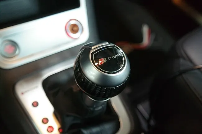 Volkswagen Tiguan lighting upgrade - Volkswagen Tiguan Lighting Upgrade Installation Review — Cost photo 4