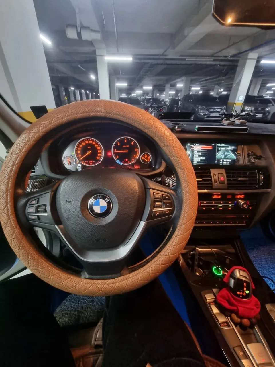 BMW X3のAndroid Auto・CarPlay取付事例 施工写真 2