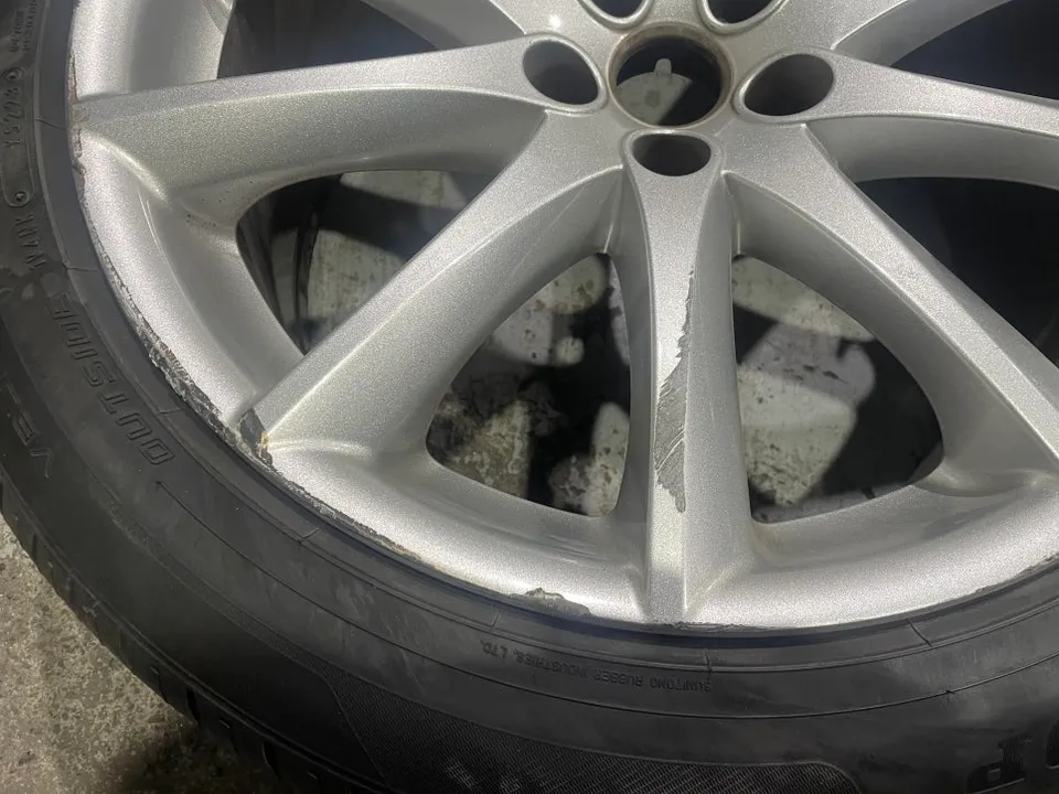Jaguar XJL wheel repair - Jaguar XJL Wheel Repair & Painting Review — Cost & Results photo 4