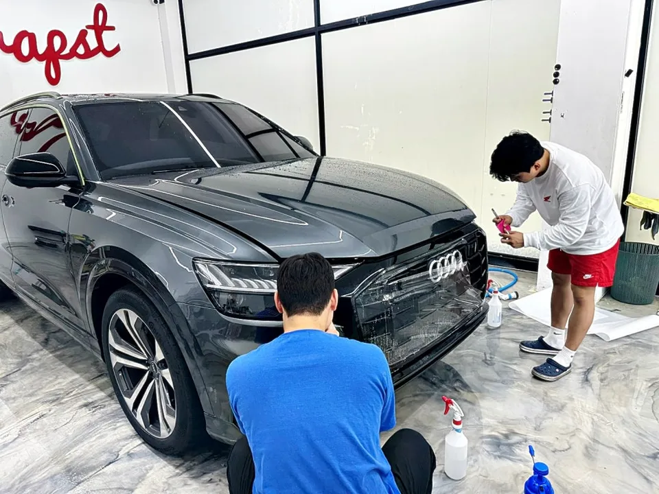 Audi Q8のPPF施工事例｜費用目安・仕上がり 施工写真 3-3