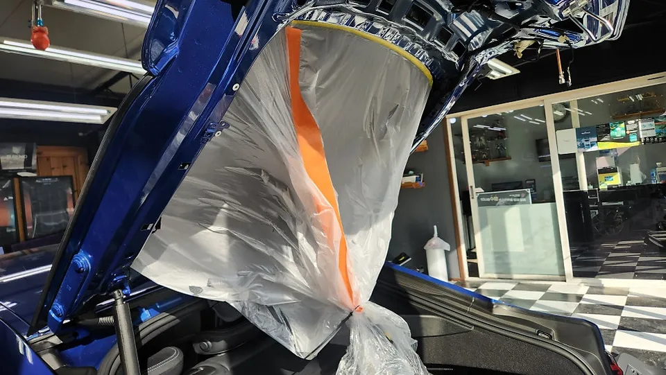 BMW i4 window tinting - BMW i4 Window Tinting Review — Unique Blue Finish photo 4