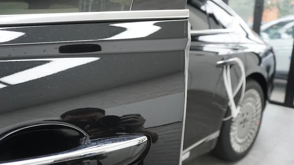 Genesis G80のPPF施工事例｜費用目安と仕上がり 施工写真 3-2