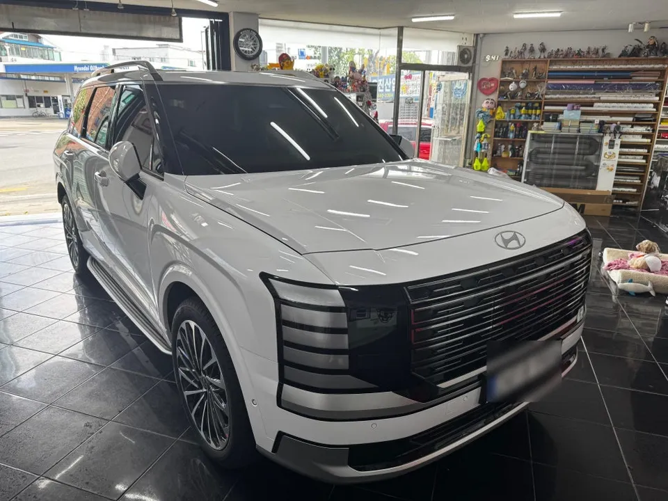 Hyundai Palisade LX3のカーラッピング事例｜費用目安・仕上がり 写真
