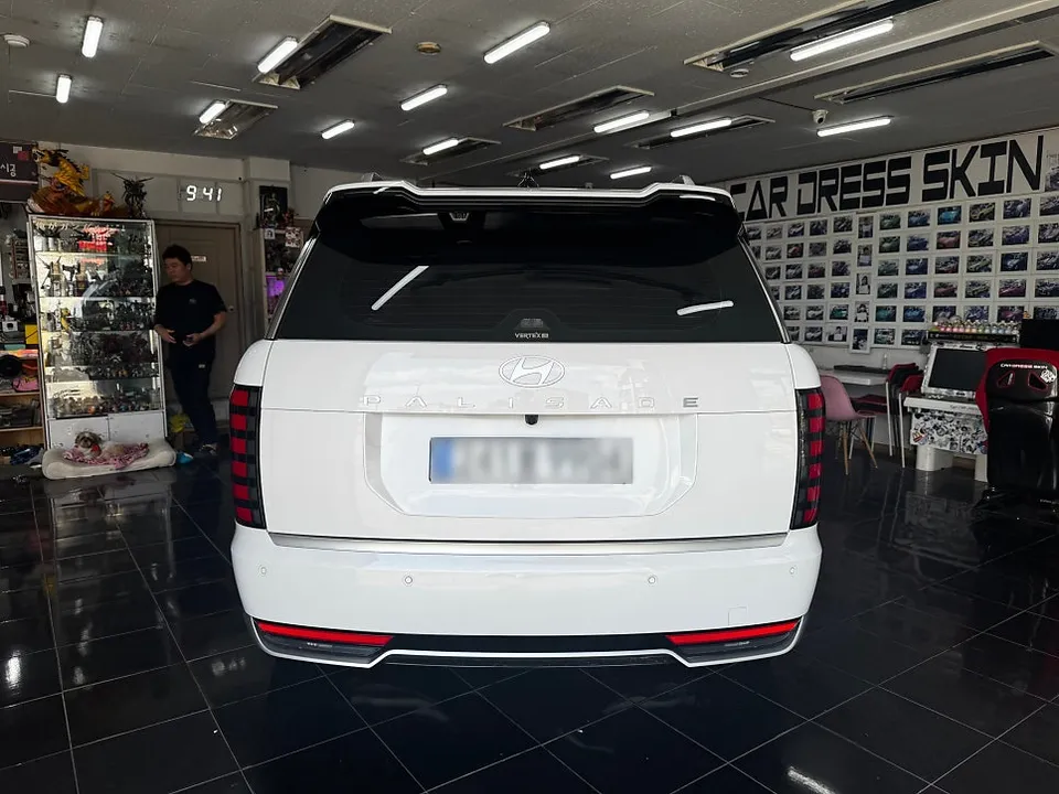 Hyundai Palisade LX3のカーラッピング事例|費用目安・仕上がり 施工写真 3-3