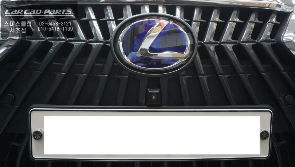 Lexus ES surround view camera - Lexus ES Surround View Camera Installation - Enhanced Visibility photo 3