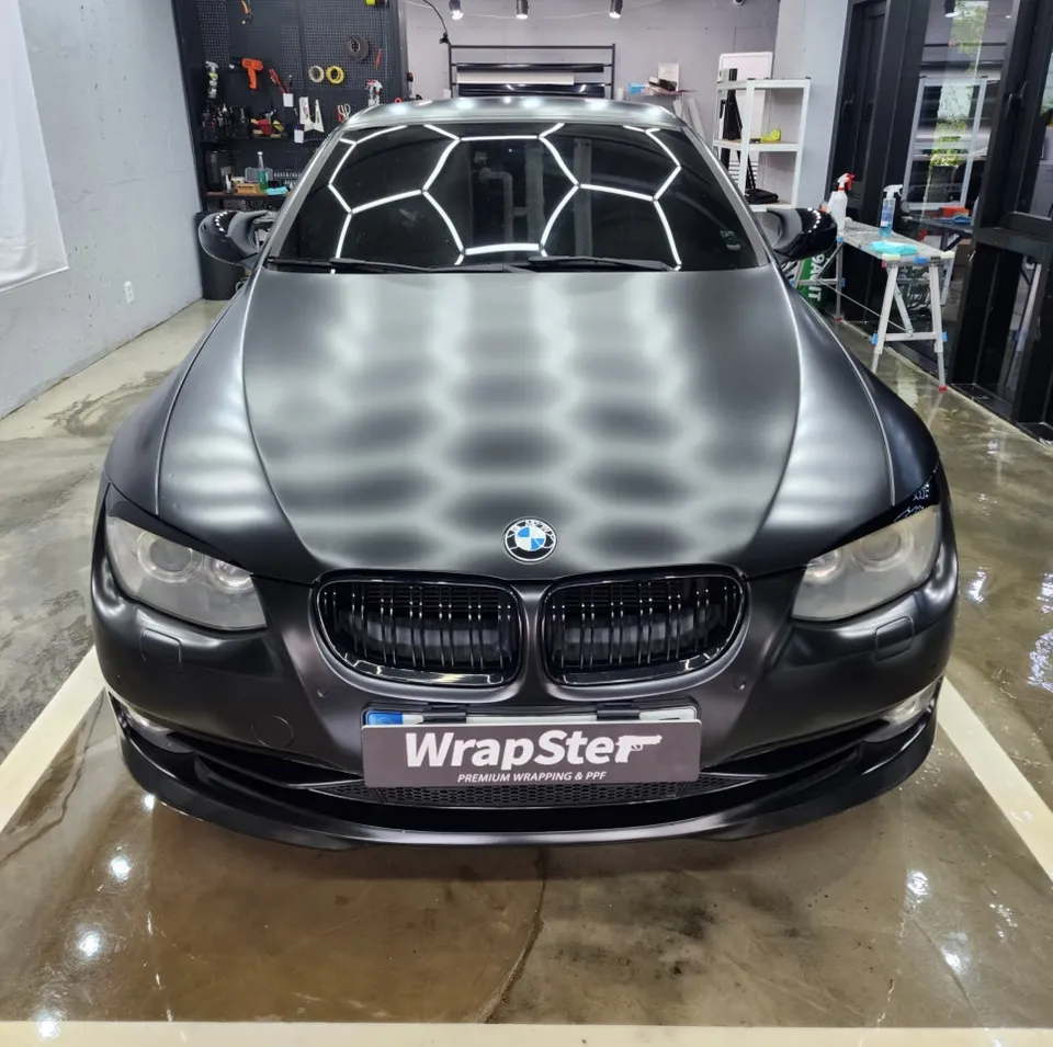 BMW 3 Series vinyl wrap - BMW 3 Series Vinyl Wrap Review: Satin Black Transformation photo 3