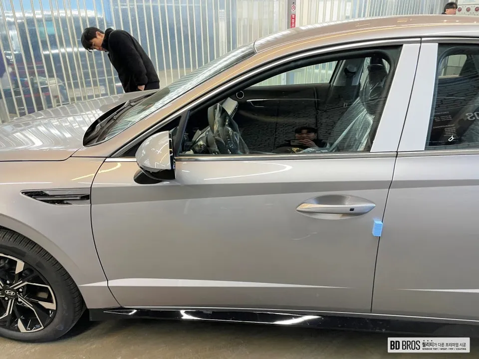 Hyundai Sonata window tinting - Hyundai Sonata Window Tinting Review: Cost & Heat Rejection photo 3