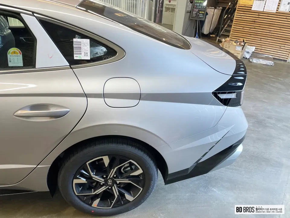 Hyundai Sonata window tinting - Hyundai Sonata Window Tinting Review: Cost & Heat Rejection photo 4