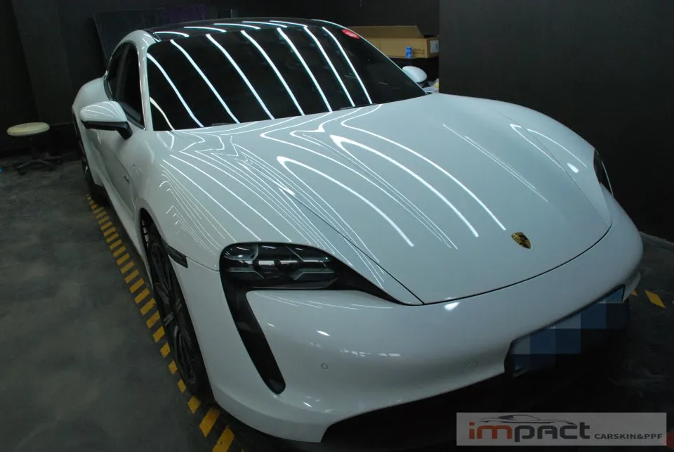 Porsche Taycan PPF施工事例｜費用目安と仕上がり 写真