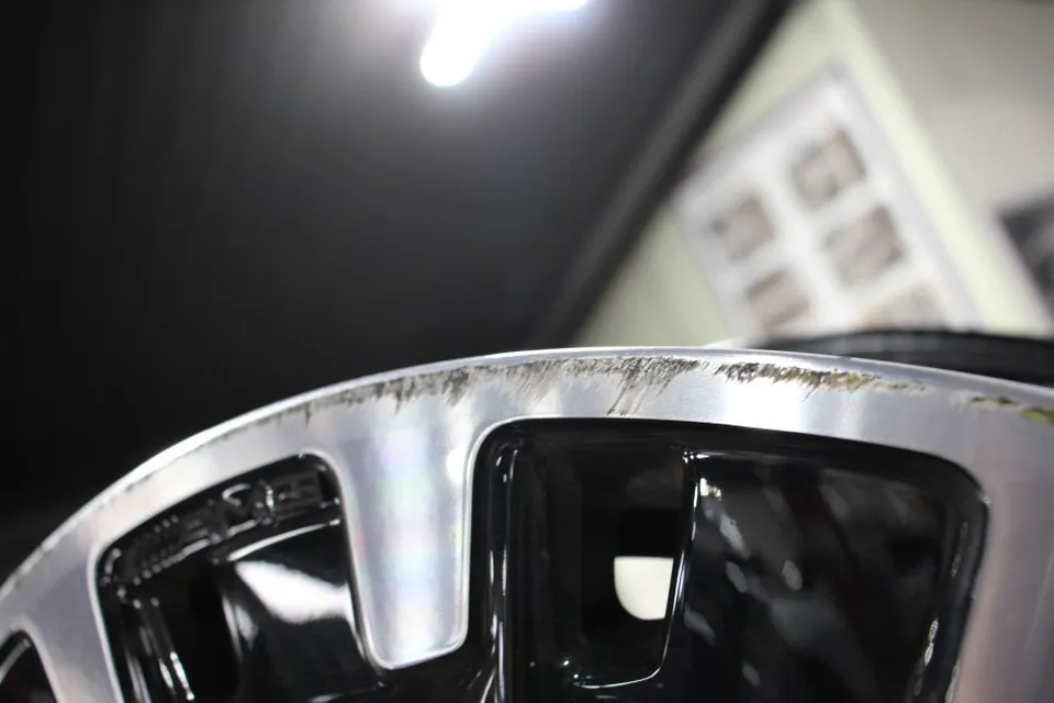 Mercedes-Benz EQS wheel repair - Mercedes-Benz EQS Wheel Repair & Painting Review photo 5