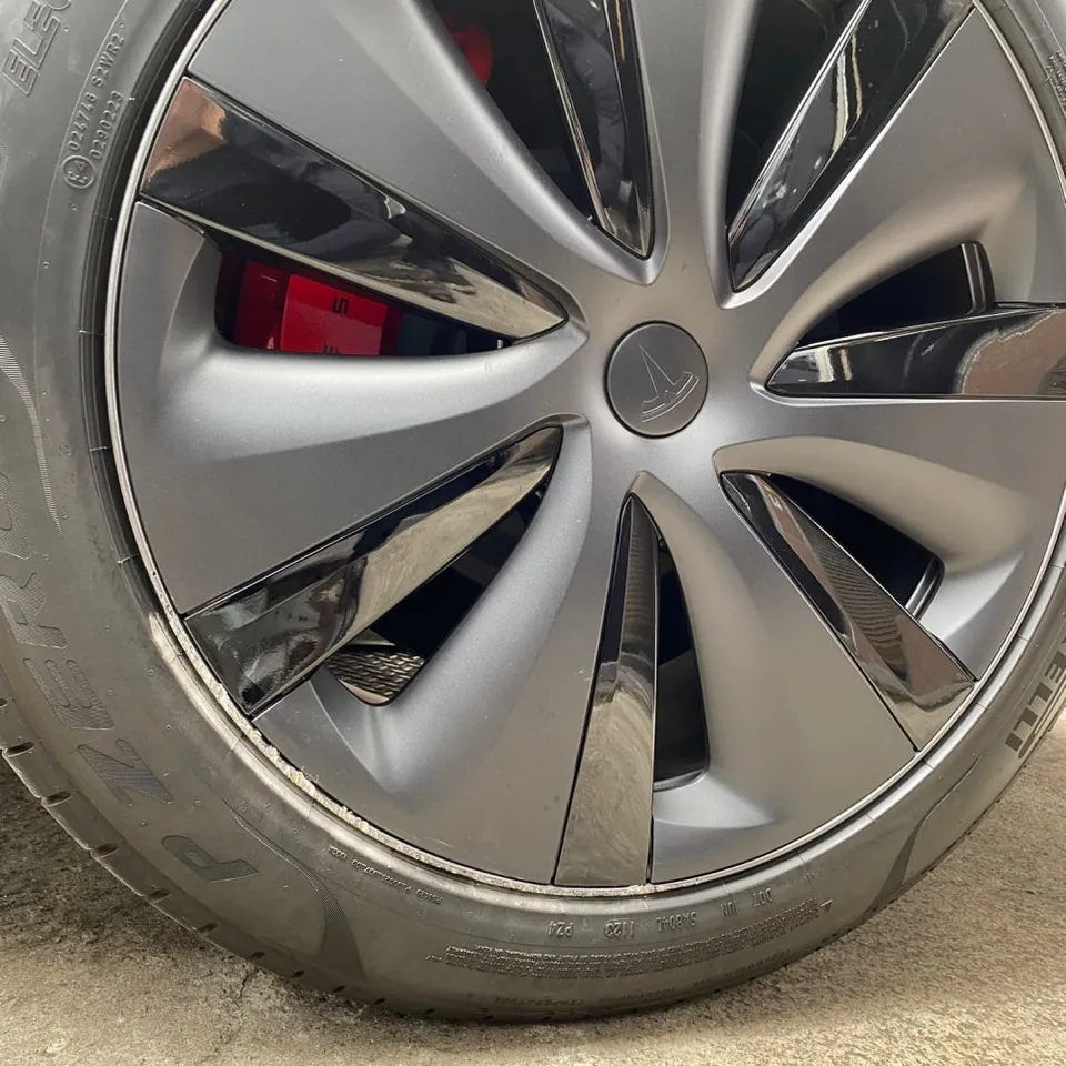 Tesla Model S wheel repair - Tesla Model S Wheel Repair Review — Curb Rash Fixed photo 3