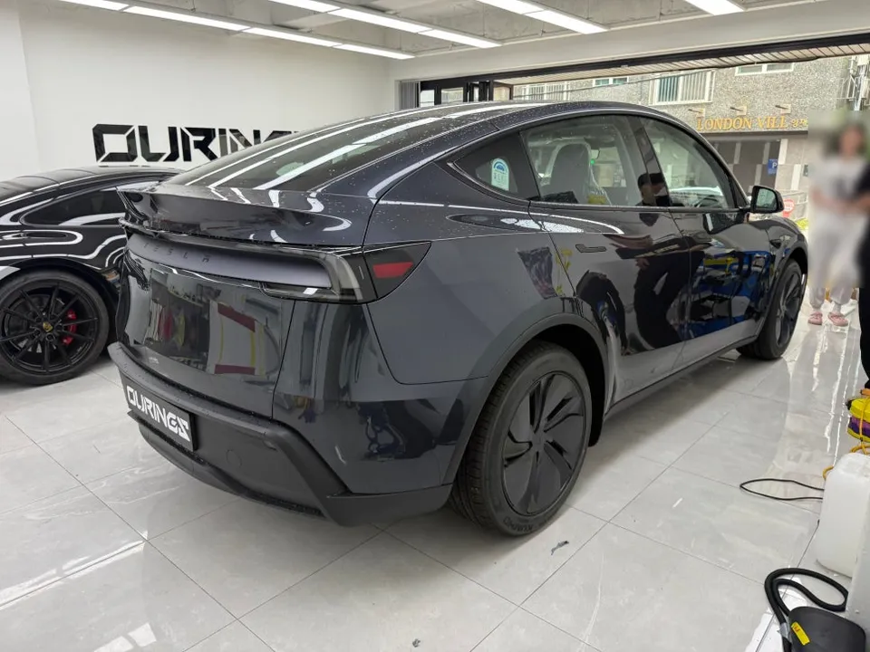 Tesla Model YのPPF施工事例｜費用目安・仕上がり 施工写真 2-2