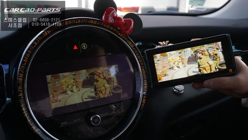 BMW MINIのAndroid Auto・CarPlay取付事例 施工写真 3-2