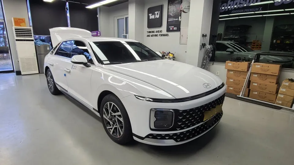 Hyundai Grandeur GN7 oem options installation result