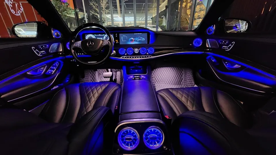 Mercedes-Benz S-Class W222 ambient lighting - Mercedes-Benz S-Class W222 Ambient Lighting Review photo 4