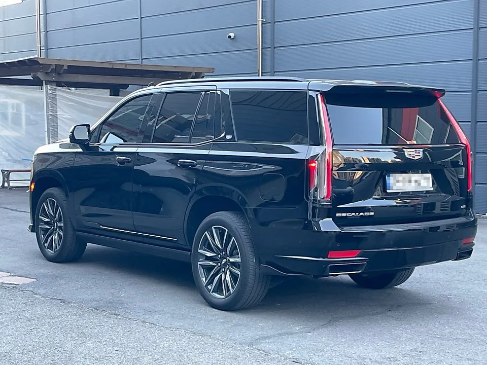 Cadillac Escaladeのホイールリペア・塗装事例 施工写真 4