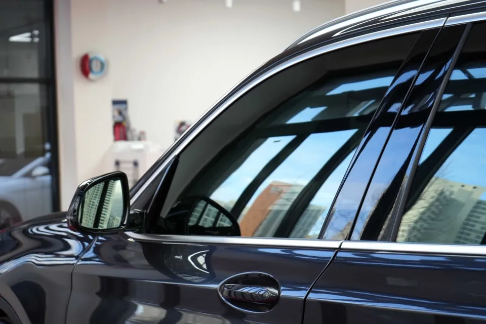 BMW X3 window tinting - BMW X3 Window Tinting Review: Perfect Re-application photo 5