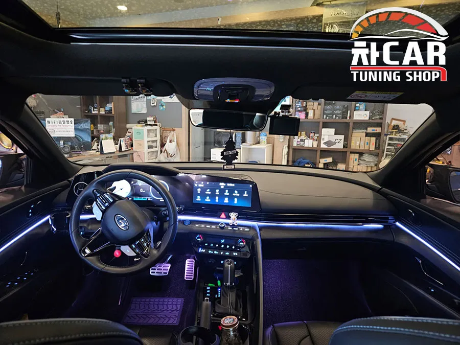 Hyundai Elantra CN7 ambient lighting - Hyundai Elantra Ambient Lighting Review — Enhanced Interior Ambia photo 3