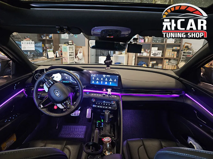 Hyundai Elantra CN7 ambient lighting - Hyundai Elantra Ambient Lighting Review — Enhanced Interior Ambia photo 4