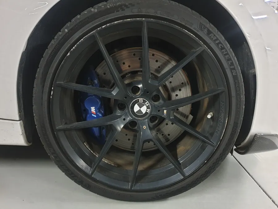 BMW M2 F87 wheel repair - BMW M2 Wheel Repair & Refinishing Review photo 3