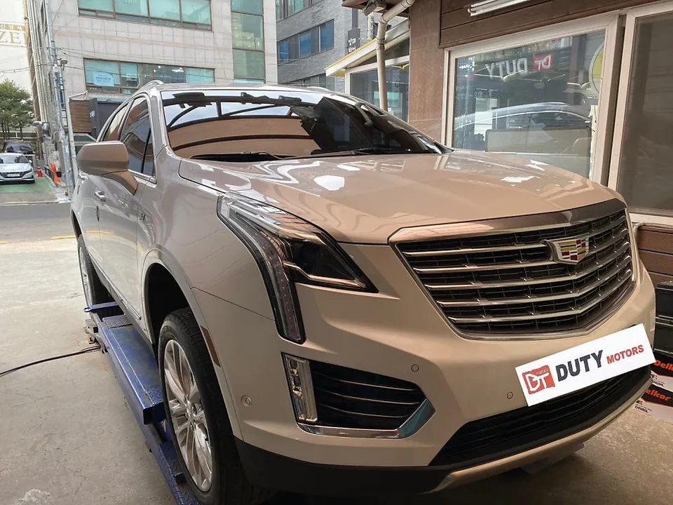 Cadillac XT5 Wheel Repair Review — Restored Shine