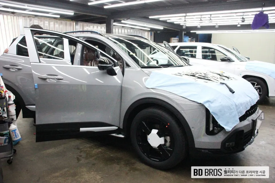 Kia Sportage NQ5のカーフィルム施工事例｜費用目安・仕上がり 施工写真 1-1