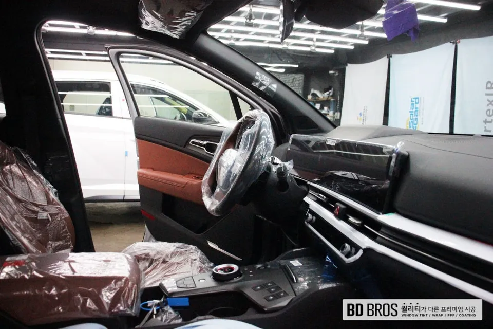 Kia Sportage NQ5のカーフィルム施工事例｜費用目安・仕上がり 施工写真 3-1