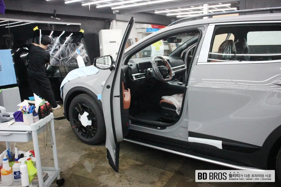 Kia Sportage NQ5のカーフィルム施工事例｜費用目安・仕上がり 施工写真 3-2